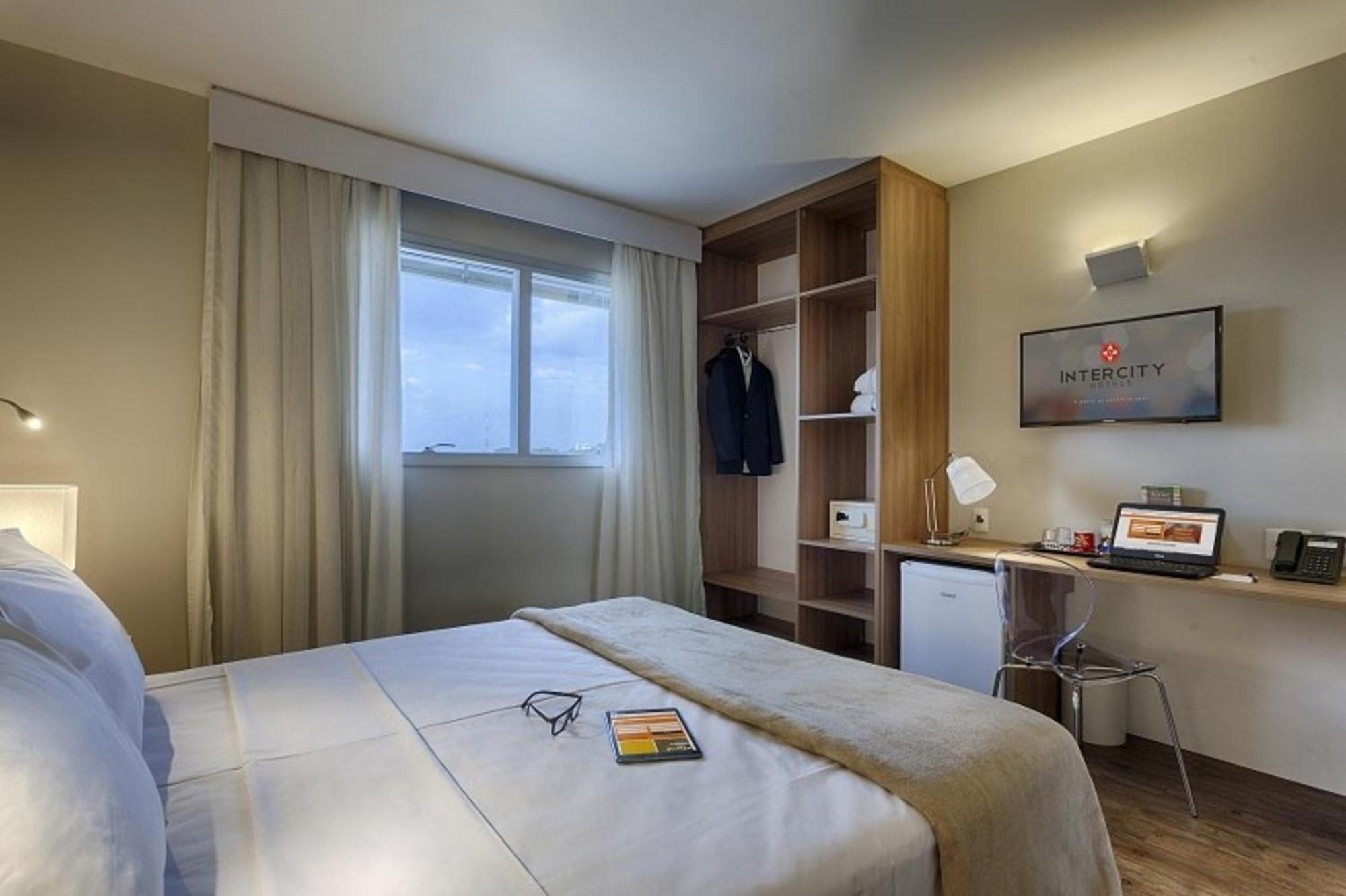 Hotel Intercity Bh Expo